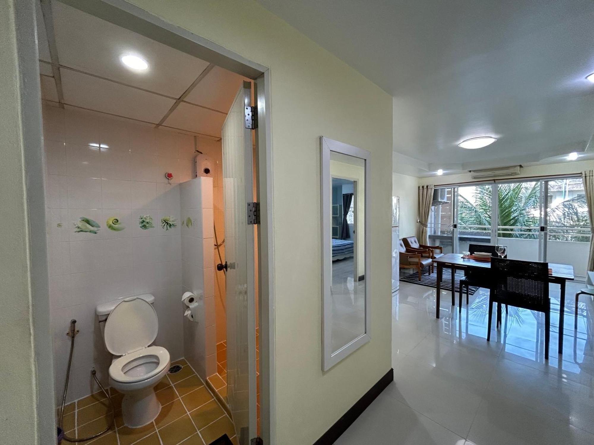 Town 2 Bedroom With Balcony-cats Friendly