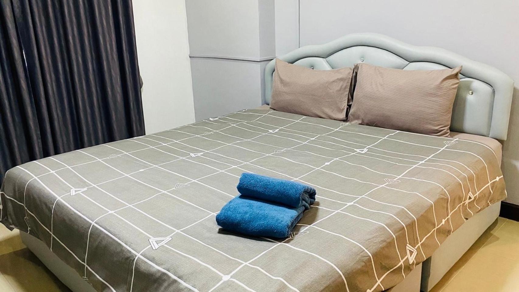 Town 2 Bedroom With Balcony-cats Friendly