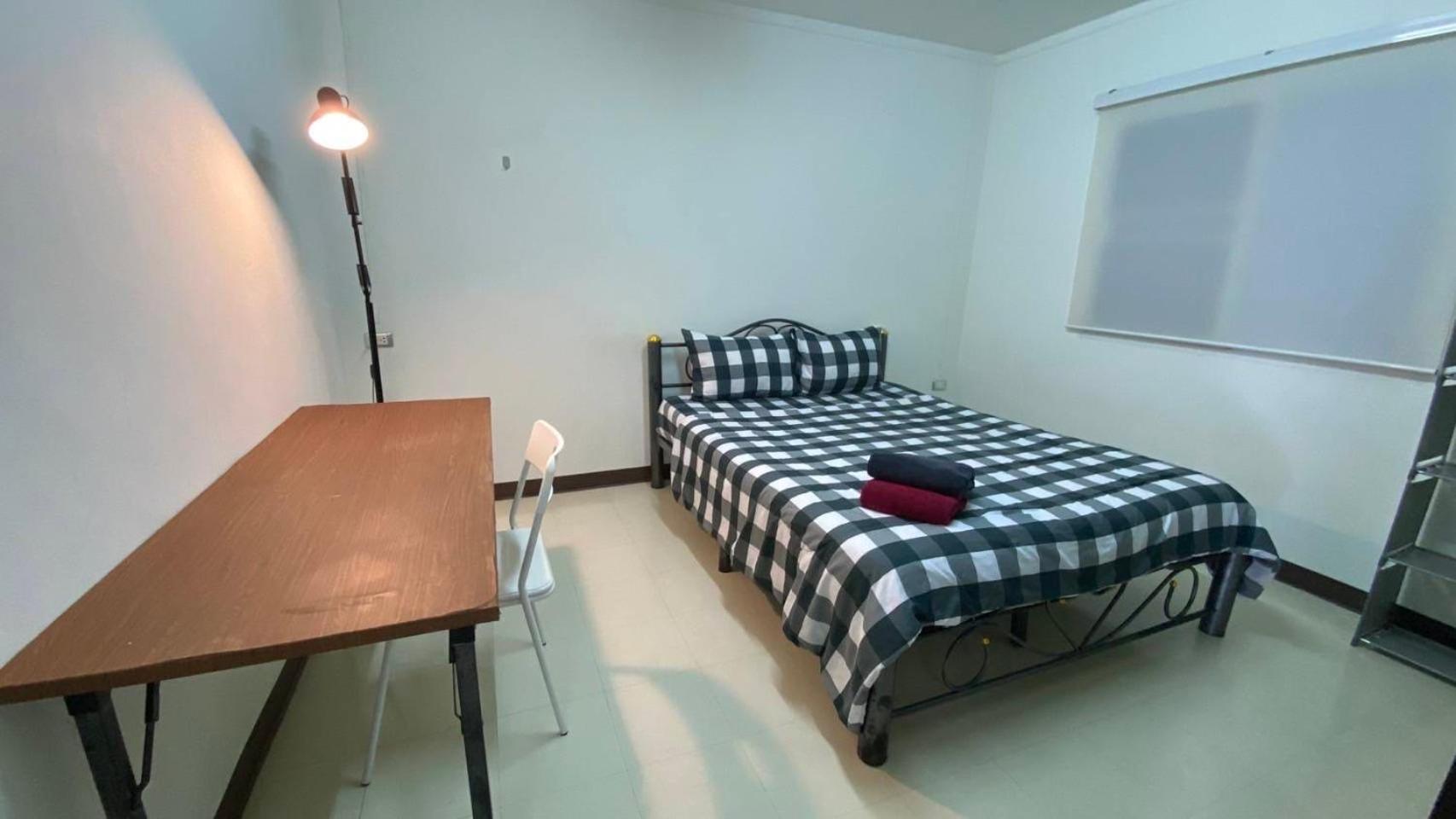Town 2 Bedroom With Balcony-cats Friendly Phuket